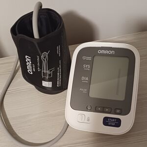 Omron Digital Blood Pressure Monitor in White and Black